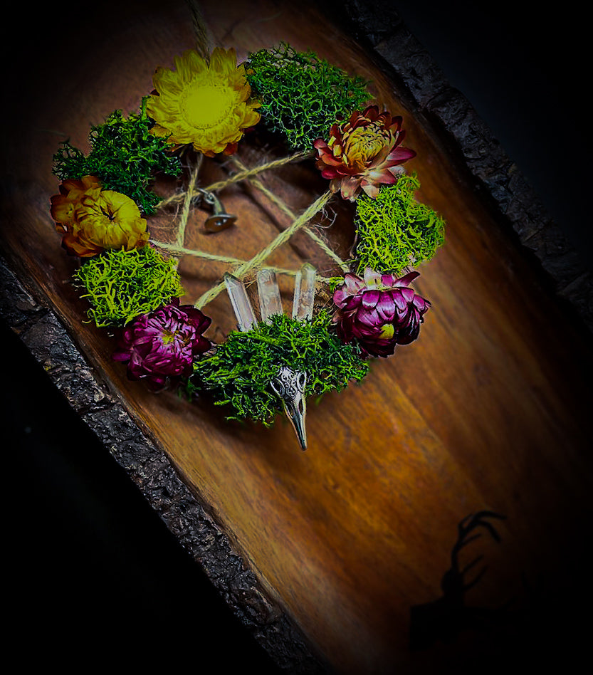Witchy mini wreaths