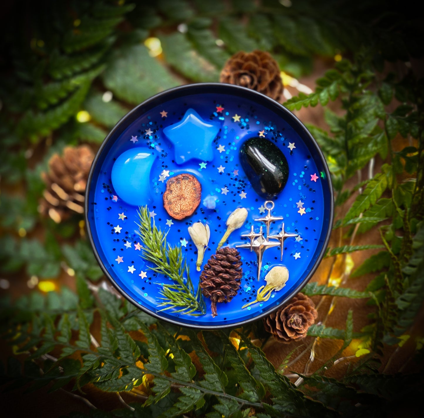 FROSTED MOONLIGHT | Crystal Infused & Decorated Scented Candle