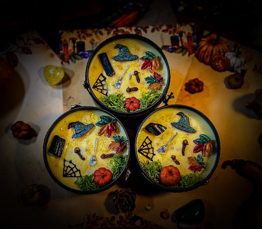 WITCH'S COTTAGE | Crystal Infused & Decorated Scented Candle (Yellow)