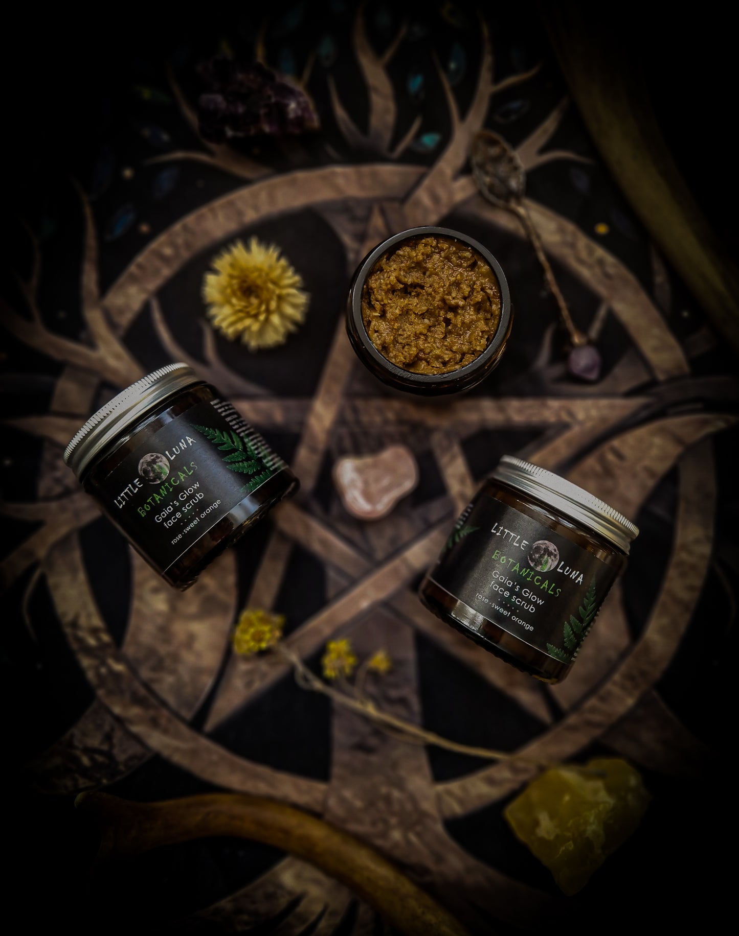 Gaia's Glow face scrub