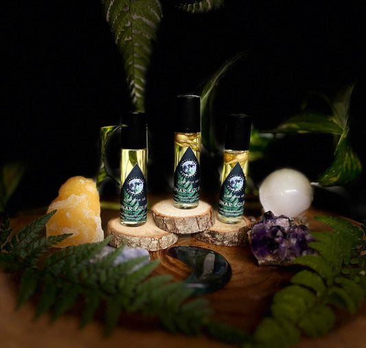 LUNAR ECLIPSE Perfume oil | Bergamot, Cedarwood, Sandalwood, Frankincense, Patchouli, Vetiver, Vanilla | 10ml