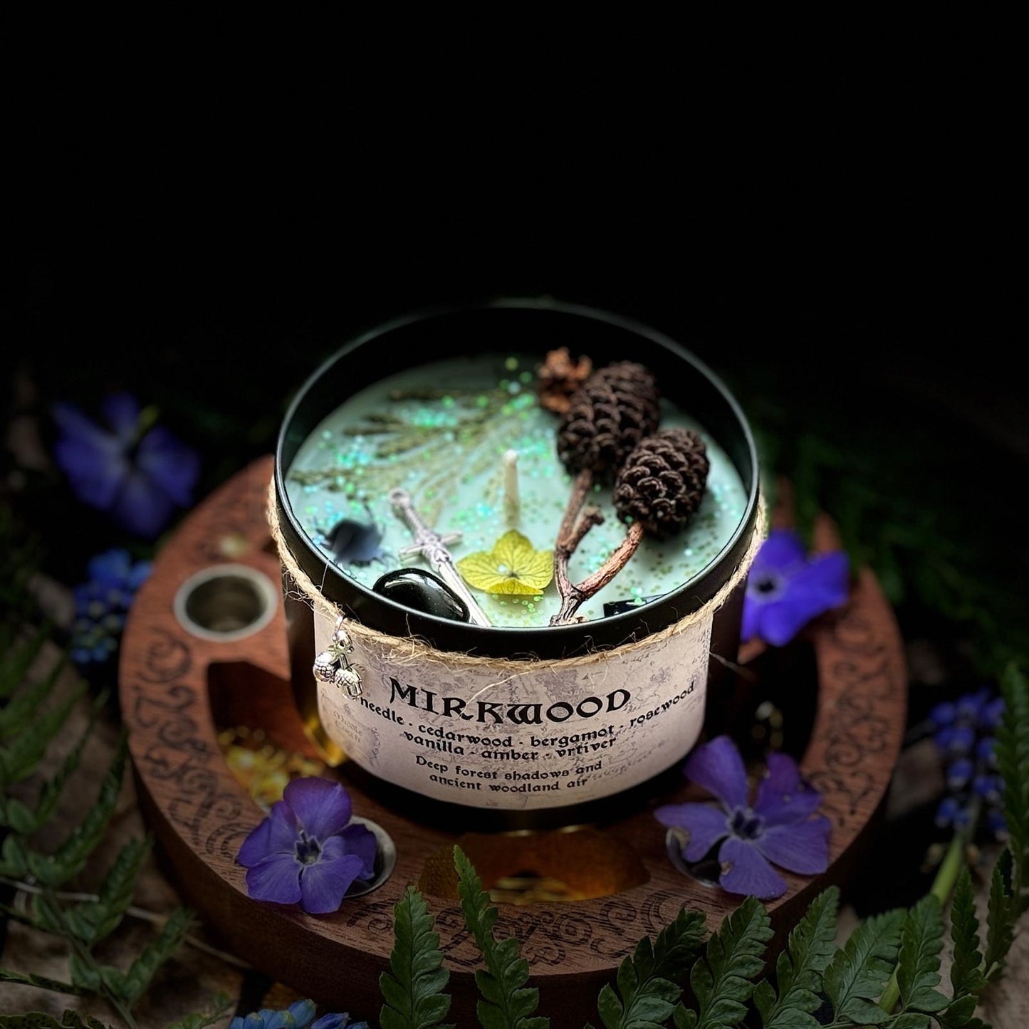 MIRKWOOD – Pine Needle, Cedarwood, Bergamot, Rose, Vanilla, Vetiver & Amber
