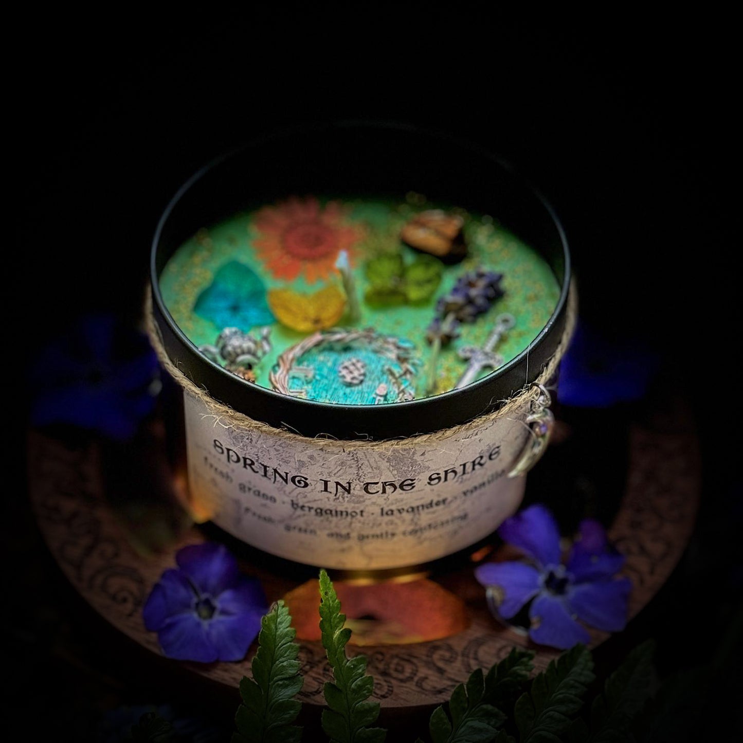 SPRING IN THE SHIRE – Fresh Grass, Bergamot, Lavender & Vanilla