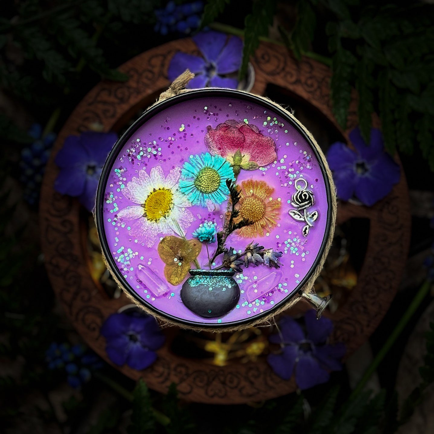 Blooming cauldron| Lavender, Geranium, Sweet Orange & Cedarwood