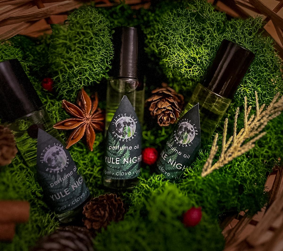 YULE NIGHT Perfume oil | Juniper Berries, Clove Buds, Sweet orange | 10ml