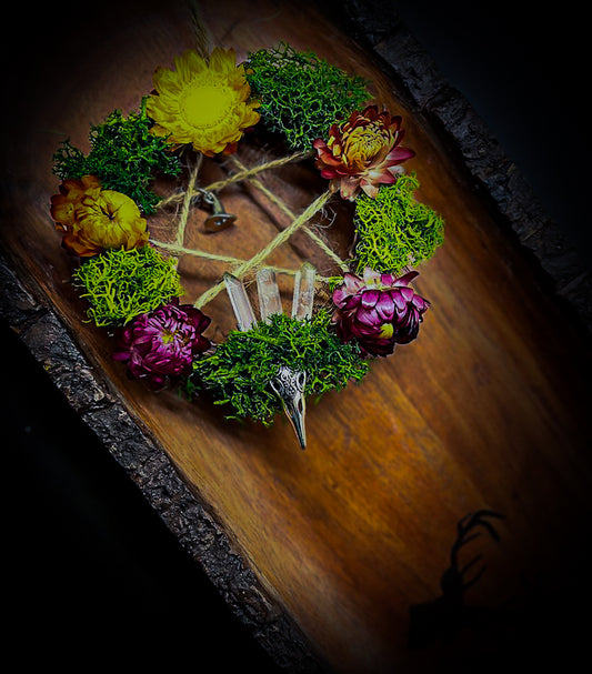 Witchy mini wreaths