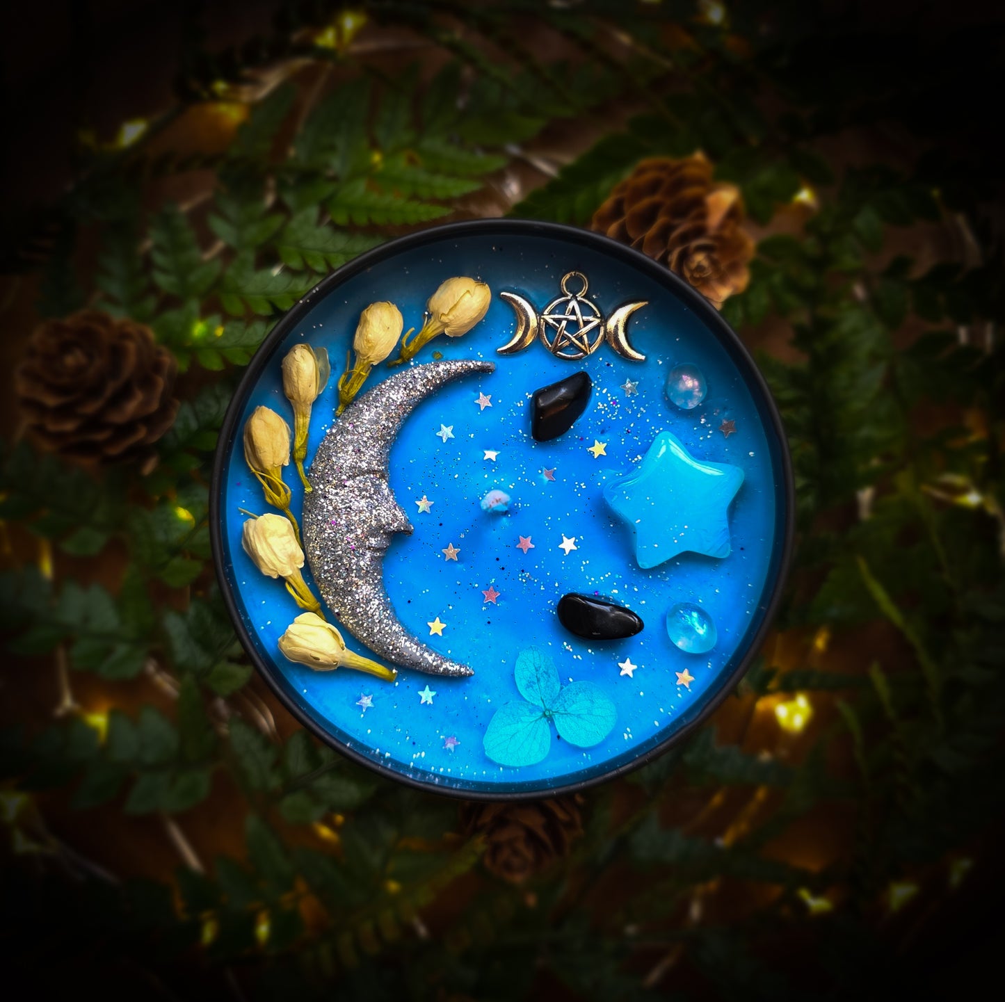 SELENE Crystal Infused and Decorated Candle