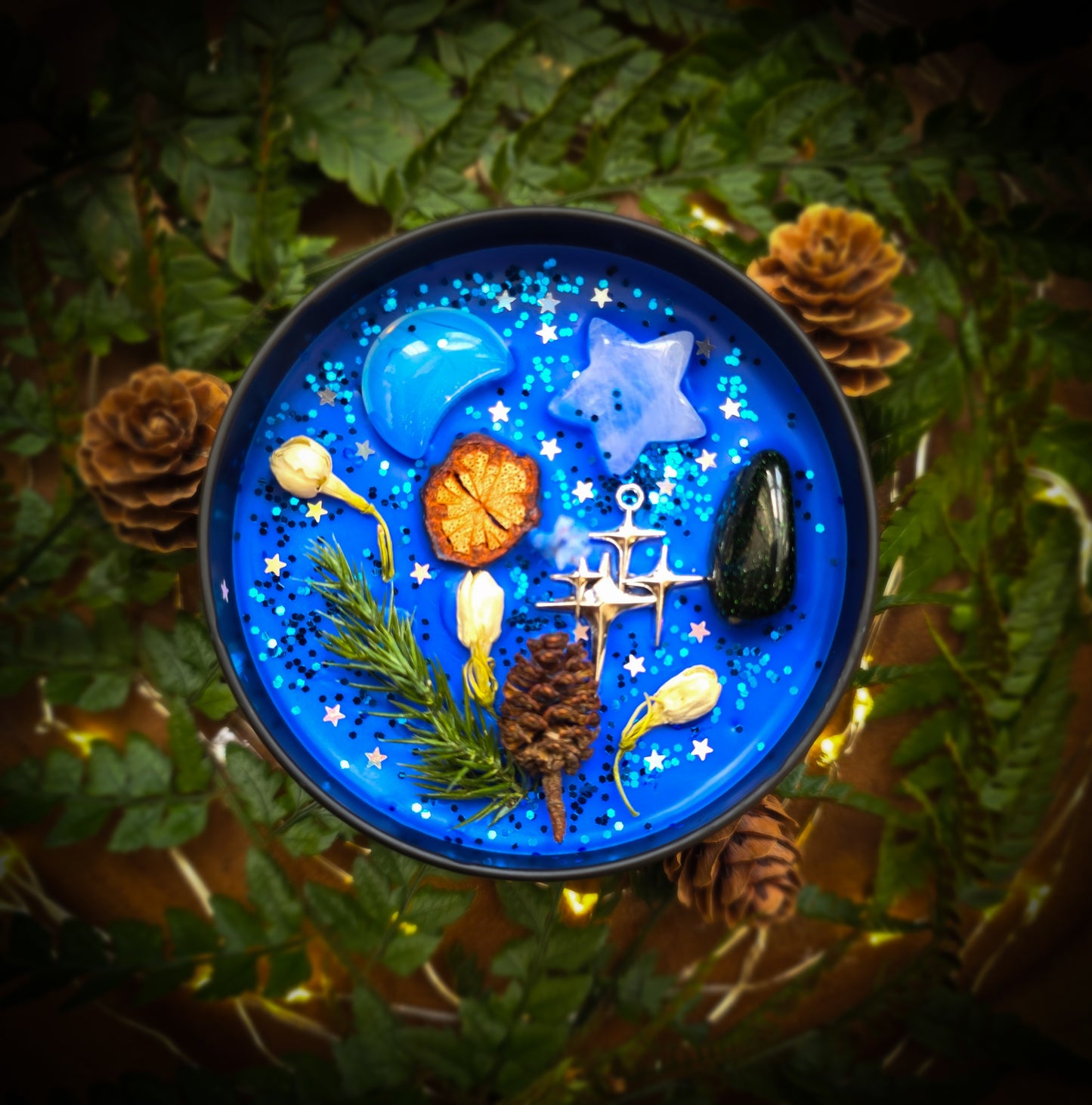 FROSTED MOONLIGHT | Crystal Infused & Decorated Scented Candle